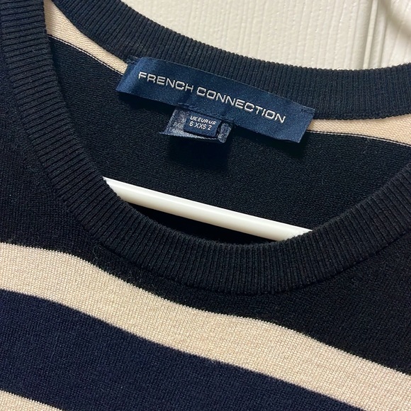 French Connection striped body hugging dress, Size 2 - Picture 3 of 4